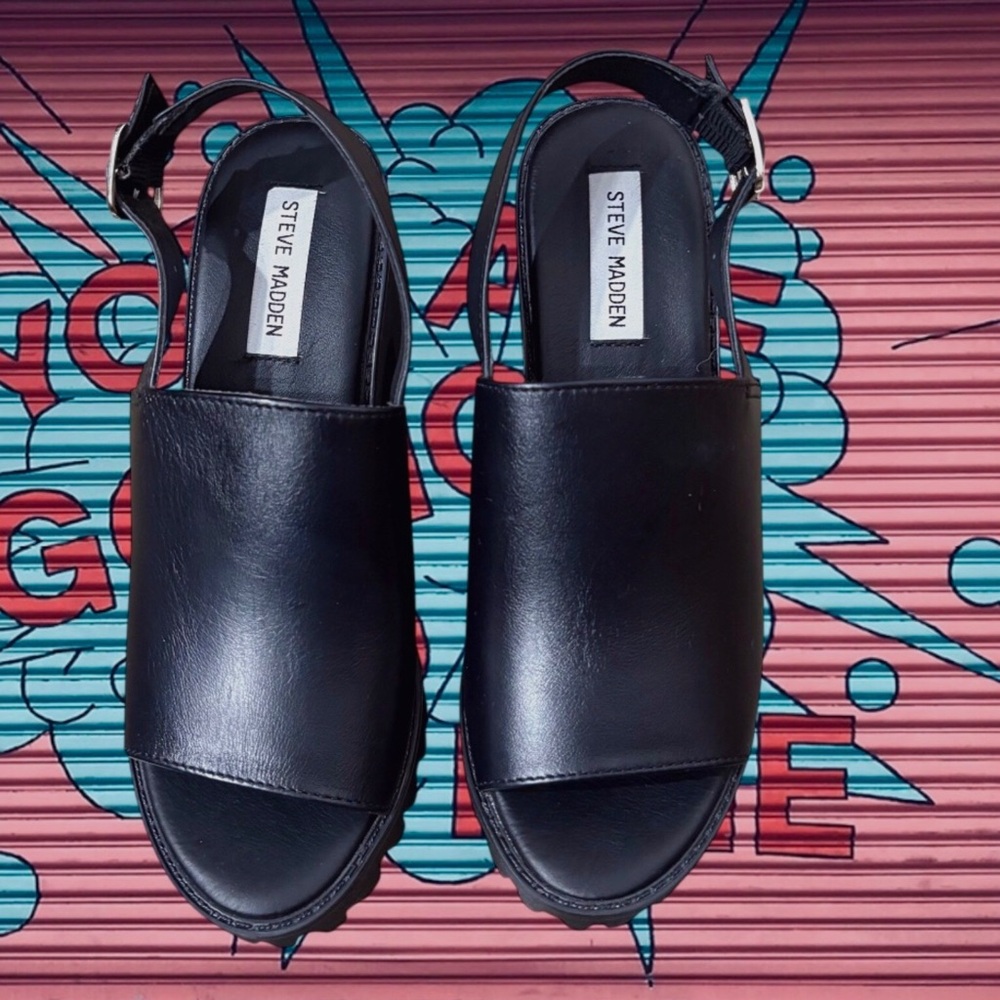 Steve Madden Black Platform Sandals